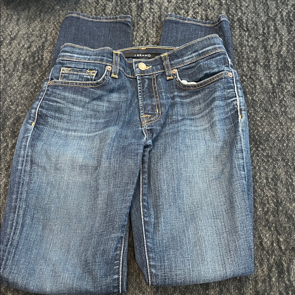 J Brand Dark Vintage Skinny 8112C032 Jeans women Size 27.